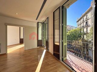 Piso en venta en L'Antiga Esquerra de l'Eixample en Barcelona