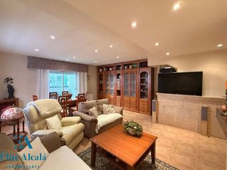 Casa pareada en venta en Camarma de Esteruelas