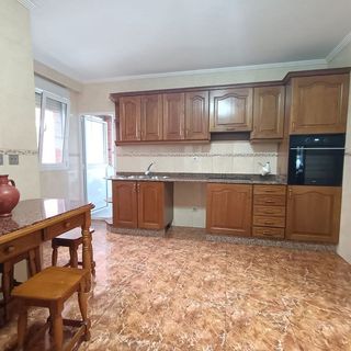 Piso en venta en El Polígono en Gijón