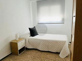 Piso en venta en Zona Avenida al Vedat en Torrent