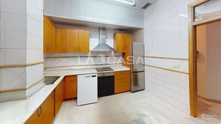 Piso en venta en La Seu en Valencia