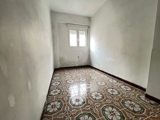 Piso en venta en Avenida de la Paz en Xirivella