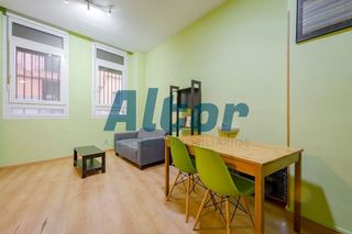 Dúplex en venta en Palacio en Madrid