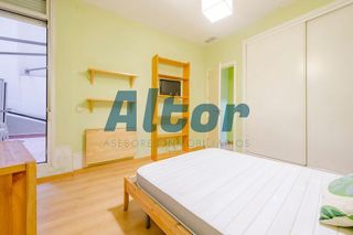 Dúplex en venta en Palacio en Madrid