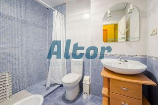 Dúplex en venta en Palacio en Madrid