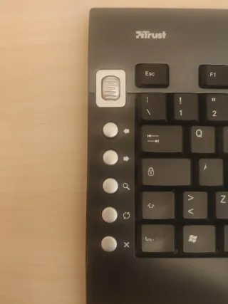 Tastiera e mouse wireless TRUST