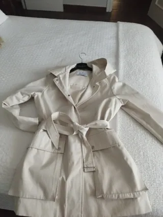 Chaqueta Stradivarius Beige Talla L