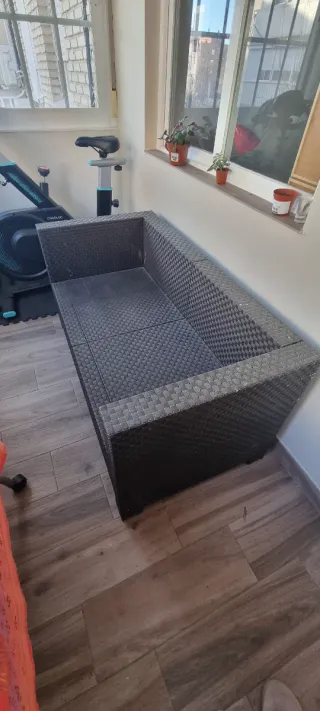 Sofá de jardín negro