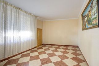 Casa adosada en venta en Padul
