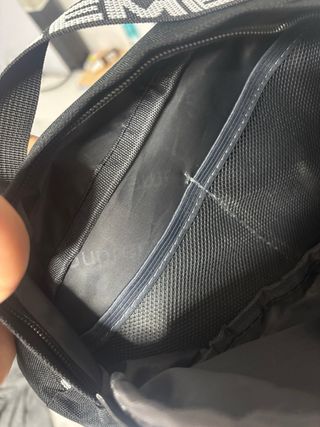 Riñonera Supreme Negra Cordura