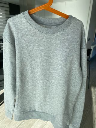 Sudadera gris niño