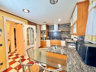 Piso en venta en Pomar en Badalona