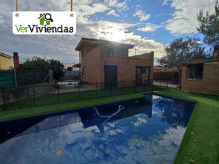 Chalet en venta en Cervelló