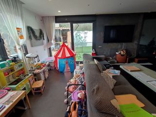 Chalet en venta en Cervelló