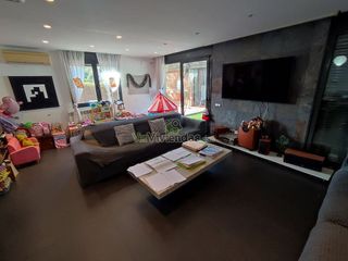 Chalet en venta en Cervelló