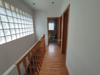 Chalet en venta en Vallirana