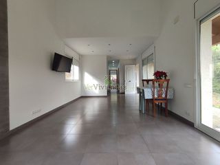 Chalet en venta en Vallirana