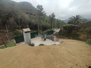 Chalet en venta en Vallirana