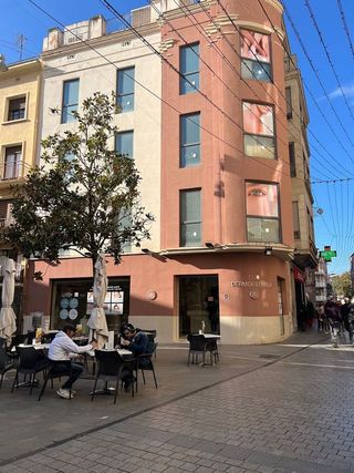 Casa adosada en venta en Centre - Joan Prim en Granollers