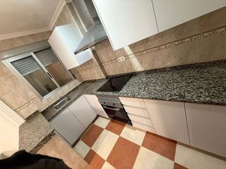 Piso en venta en Zona Avenida al Vedat en Torrent