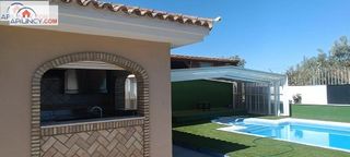 Chalet en venta en Montequinto en Dos Hermanas