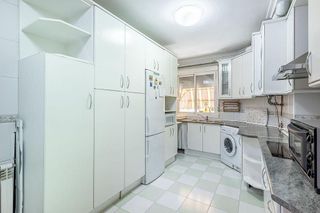 Piso en venta en Camino de Ronda - Rosaleda en Granada