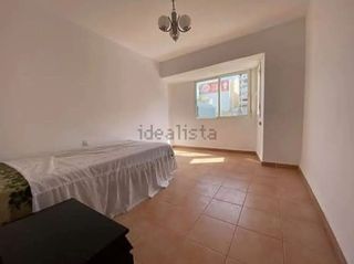Piso en venta en Paus - Poligono San Blas en Alicante
