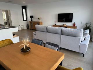 Casa pareada en venta en Montequinto en Dos Hermanas