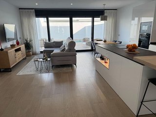 Casa pareada en venta en Montequinto en Dos Hermanas