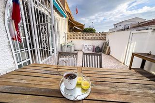 Casa adosada en venta en La Siesta - El Salado - Torreta en Torrevieja