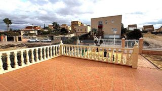 Chalet en venta en La Alcayna en Molina de Segura