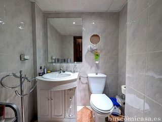 Piso en venta en Linares