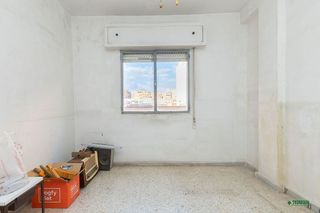 Piso en venta en Barrio Alto - San Félix - Oliveros - Altamira en Almería
