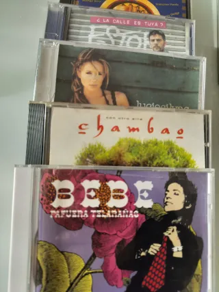 2 euros unidad CDs Baladas, Pop, Rock Español