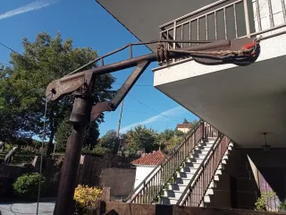 Grúa para tractor con cabrestante