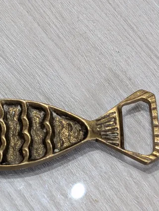 Antiguo Abridor de botellas con forma de pez