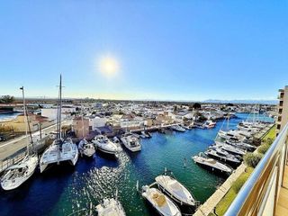 Piso en venta en Santa Margarida en Roses