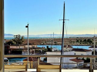 Piso en venta en Santa Margarida en Roses