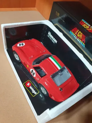 Ferrari 250 GTO Bburago scala da 1/18