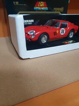 Ferrari 250 GTO Bburago scala da 1/18
