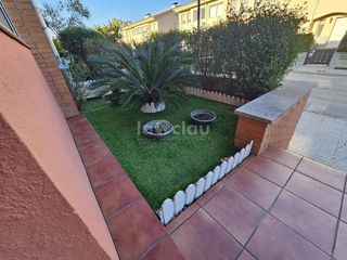 Casa pareada en venta en Tona