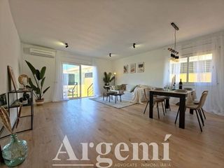 Chalet en venta en Palau-solità i Plegamans