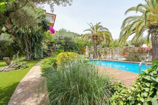 Chalet en venta en Vallirana