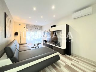 Piso en venta en Montigalà -Sant Crist en Badalona