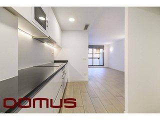 Piso en venta en Sant Josep en Hospitalet de Llobregat, L´
