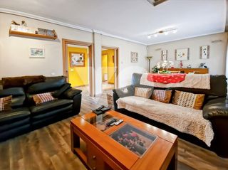 Casa adosada en venta en Rejas en Madrid