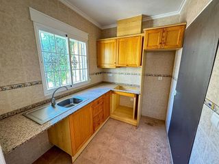 Casa adosada en venta en La Siesta - El Salado - Torreta en Torrevieja