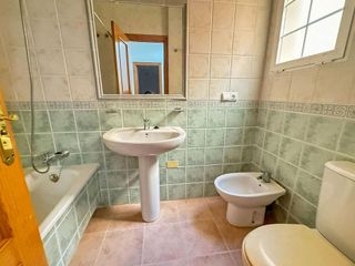 Casa adosada en venta en La Siesta - El Salado - Torreta en Torrevieja