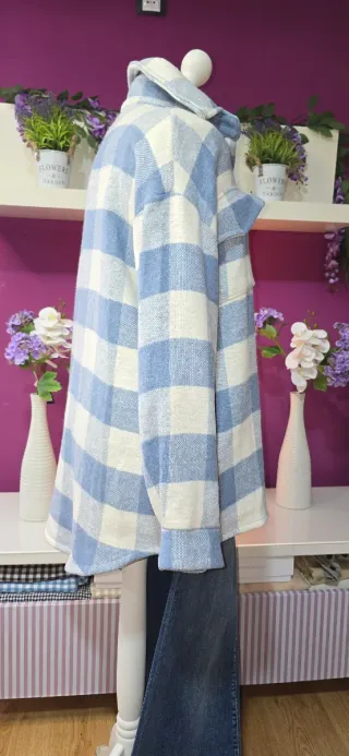 Sobrecamisa cuadros azul y crema franela lana