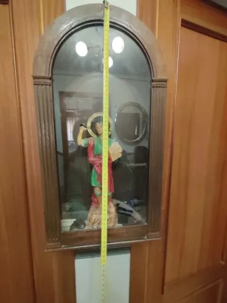 Capilla antigua / Hornacina de madera